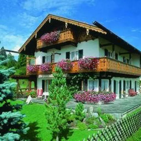 Gaestehaus Ulrich Neuner Penzion Wallgau